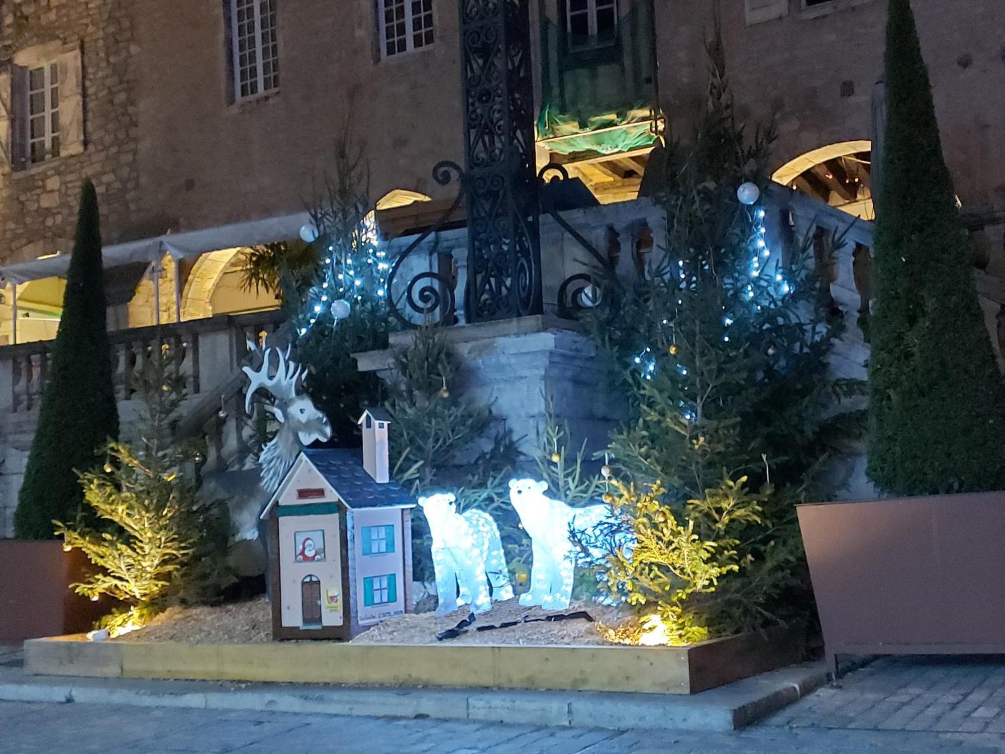 Apartament Le Saint-Georges Villefranche-de-Rouergue Zewnętrze zdjęcie