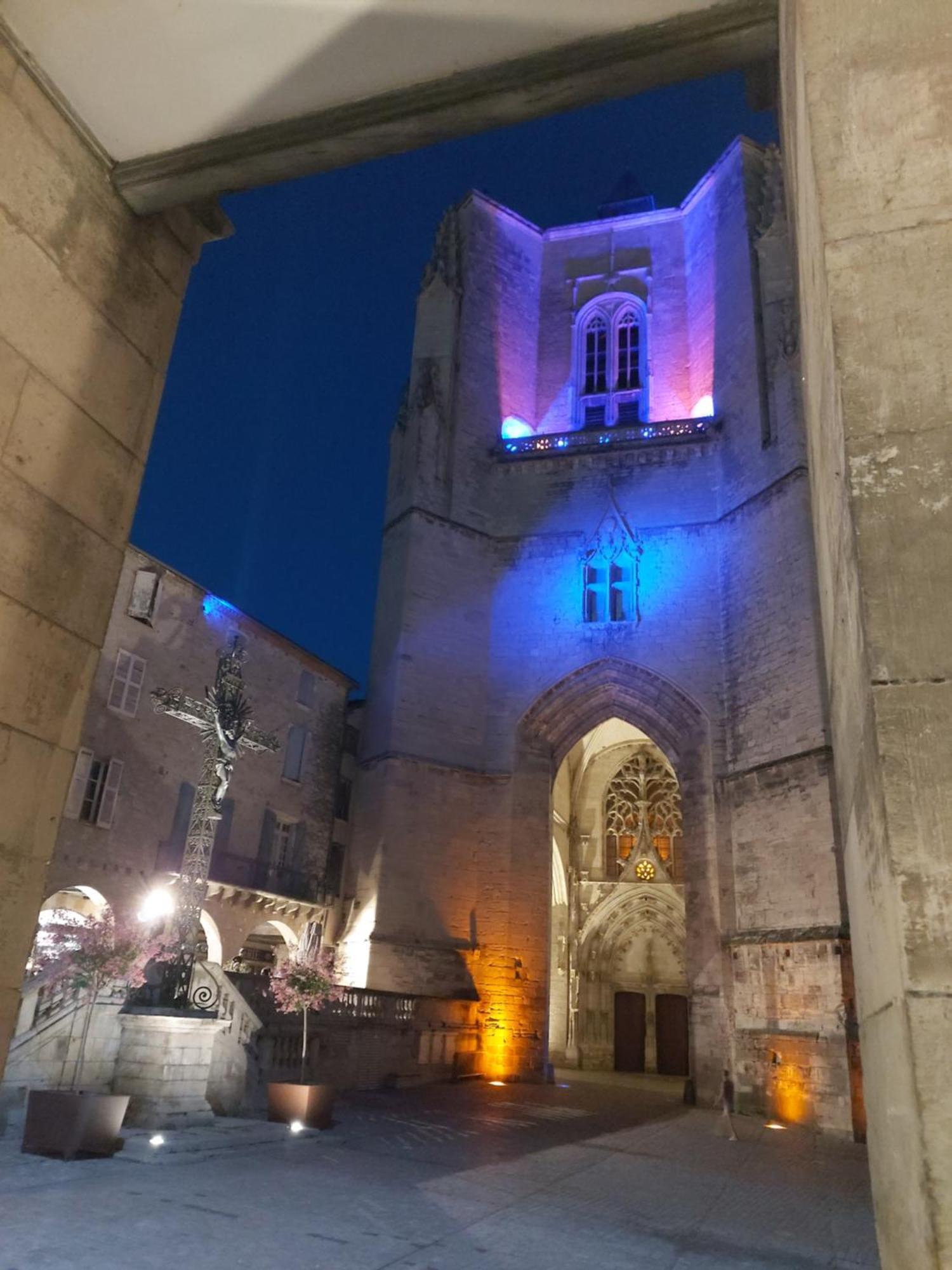 Apartament Le Saint-Georges Villefranche-de-Rouergue Zewnętrze zdjęcie